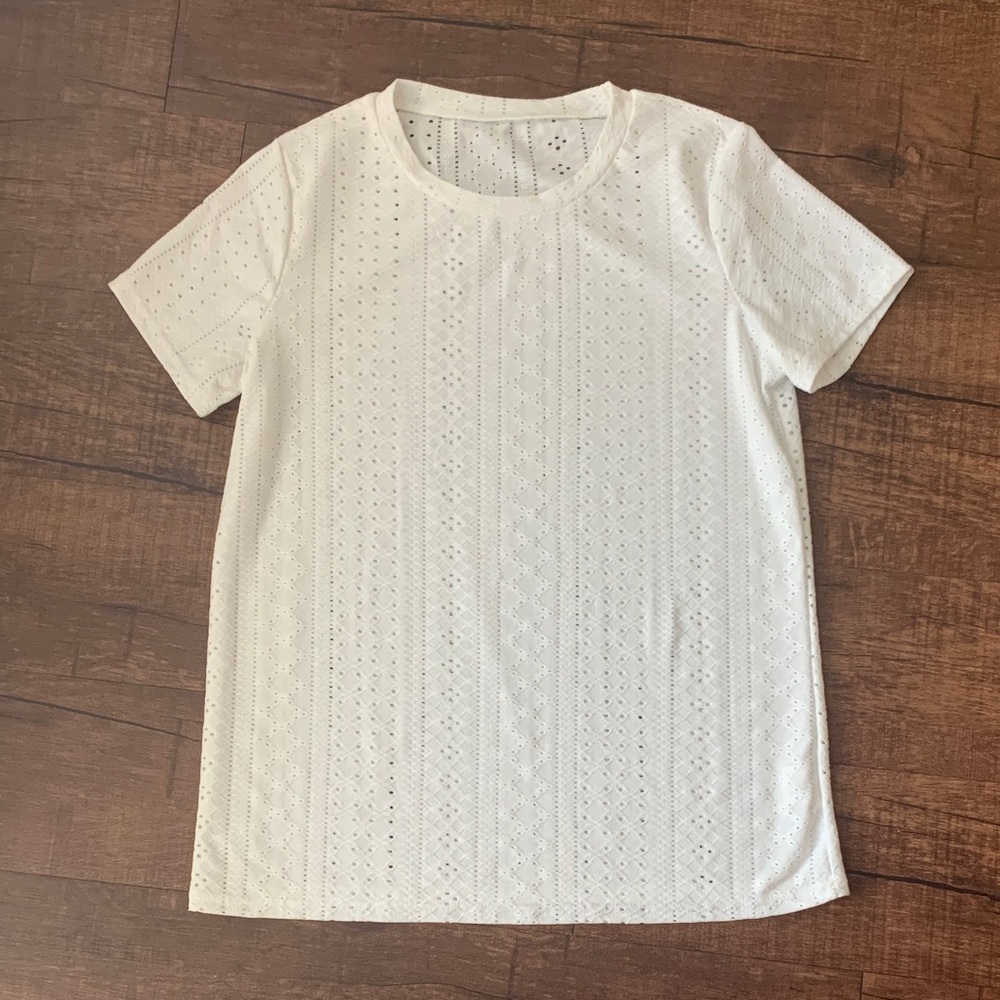 White eyelet short sleeve top